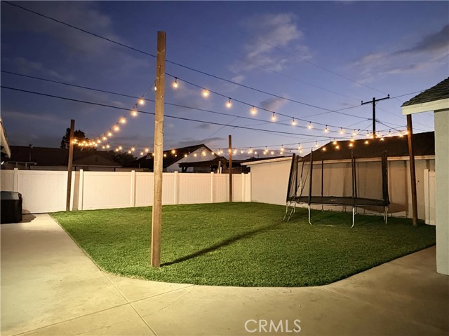 Detail Gallery Image 29 of 42 For 7526 Glengarry, Whittier,  CA 90606 - 4 Beds | 2 Baths