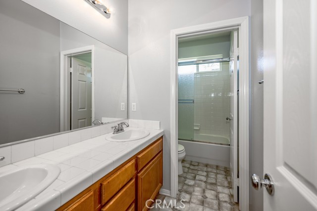 Image 26 of 36 For 30118 Galbreth Court