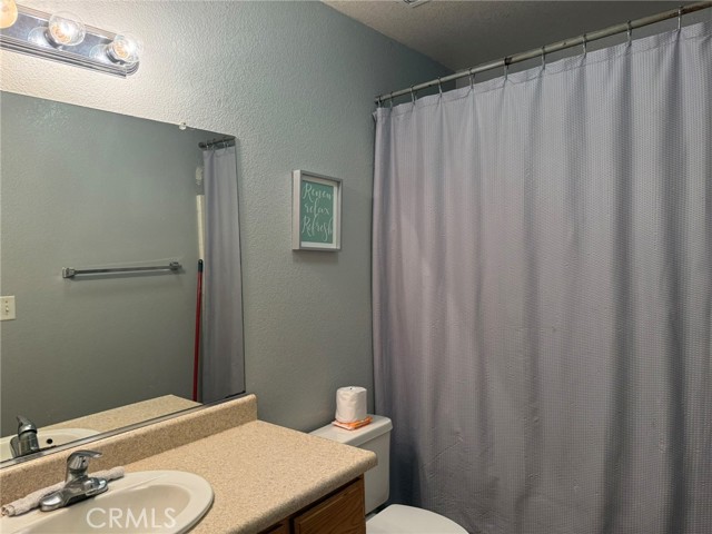 Detail Gallery Image 10 of 16 For 480 Joleen Ct, Merced,  CA 95341 - 4 Beds | 2 Baths