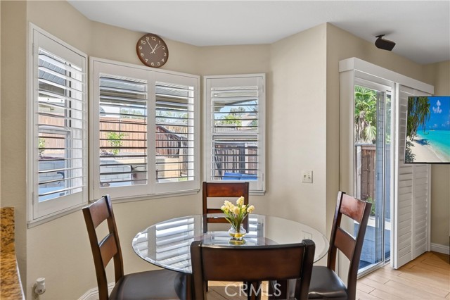 Detail Gallery Image 19 of 37 For 13632 Kings Canyon Ct, Fontana,  CA 92336 - 4 Beds | 2/1 Baths