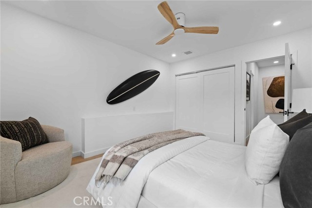 2416 Palm Avenue, Manhattan Beach CA: https://media.crmls.org/medias/0845fba3-54d2-469a-89f7-2a9c832b2cf2.jpg