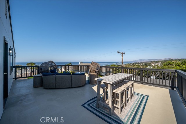 Detail Gallery Image 25 of 56 For 551 Dorset St, Cambria,  CA 93428 - 3 Beds | 3 Baths