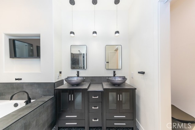 Detail Gallery Image 32 of 72 For 7 Rumford St, Ladera Ranch,  CA 92694 - 3 Beds | 2/1 Baths