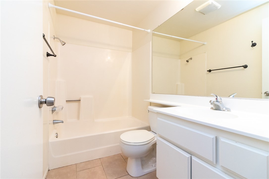 Detail Gallery Image 18 of 30 For 730 W 4th St #306,  Long Beach,  CA 90802 - 2 Beds | 2 Baths