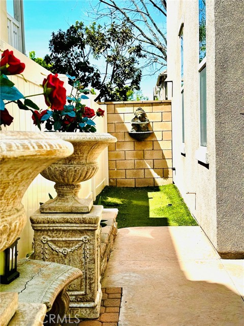 Detail Gallery Image 9 of 63 For 31891 Domenoe Way, Temecula,  CA 92592 - 3 Beds | 2/1 Baths