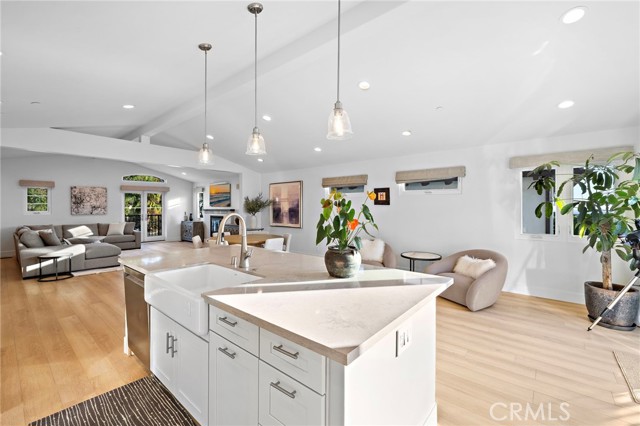 Detail Gallery Image 10 of 34 For 163 Calle Redondel, San Clemente,  CA 92672 - 3 Beds | 2/1 Baths