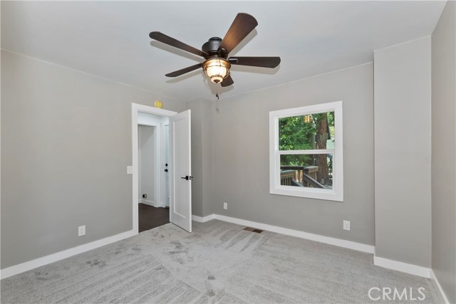 Detail Gallery Image 16 of 32 For 23984 Straight Way, Crestline,  CA 92325 - 2 Beds | 1 Baths