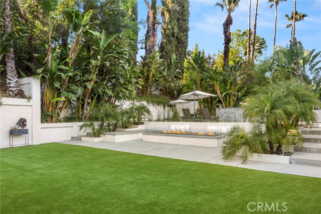 5265 Del Moreno Drive, Woodland Hills CA: https://media.crmls.org/medias/08490df2-1cc6-49aa-8971-0e7e85a2bebf.jpg