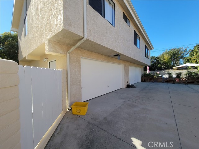 1737 Fern Avenue, Torrance, California 90503, 8 Bedrooms Bedrooms, ,3 BathroomsBathrooms,Duplex,For Sale,Fern,PV24157306