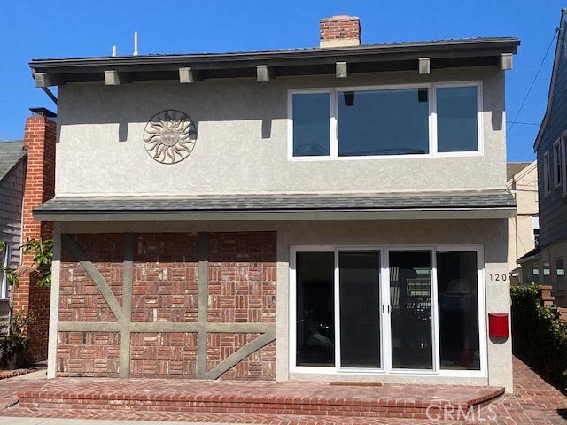 Detail Gallery Image 1 of 11 For 120 Diamond Ave, Newport Beach,  CA 92662 - 4 Beds | 3 Baths