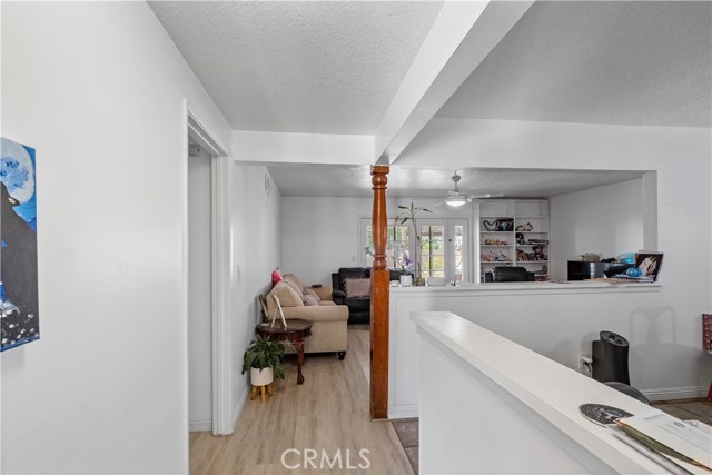 Detail Gallery Image 8 of 28 For 1062 Golden Rain St, Upland,  CA 91786 - 4 Beds | 2 Baths