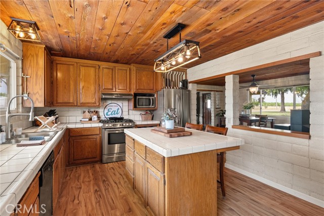 Detail Gallery Image 7 of 49 For 25155 Post Ave, Orland,  CA 95963 - 4 Beds | 2 Baths