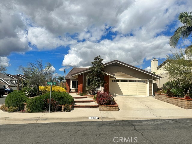 MLS# OC23077212