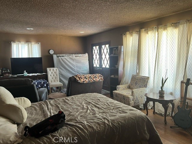 Detail Gallery Image 4 of 13 For 8621 Songfest Dr, Pico Rivera,  CA 90660 - 4 Beds | 2 Baths