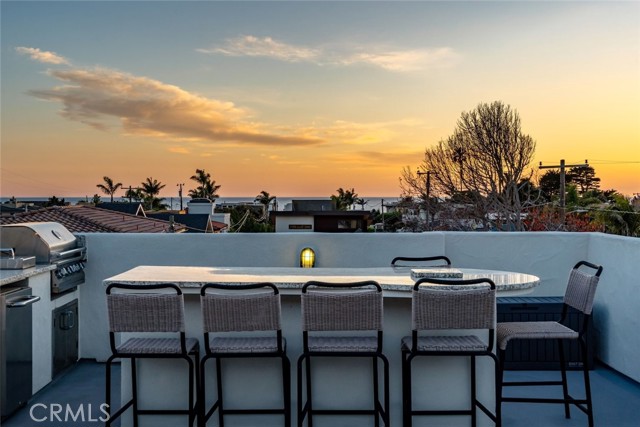 Detail Gallery Image 29 of 38 For 215 Placentia, Pismo Beach,  CA 93449 - 3 Beds | 3/1 Baths