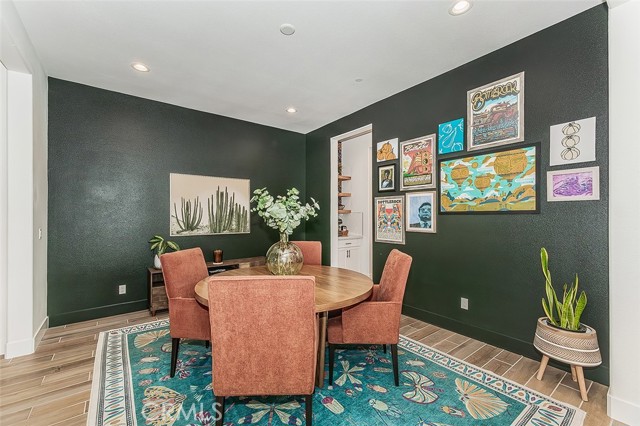 Detail Gallery Image 7 of 75 For 948 Beaver Pond, Madera,  CA 93636 - 4 Beds | 3/1 Baths