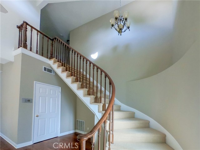 Detail Gallery Image 3 of 29 For 2822 Jason Ct, Thousand Oaks,  CA 91362 - 4 Beds | 3 Baths