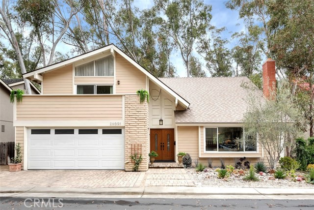 24691 Shadowfax Dr, Lake Forest, CA 92630