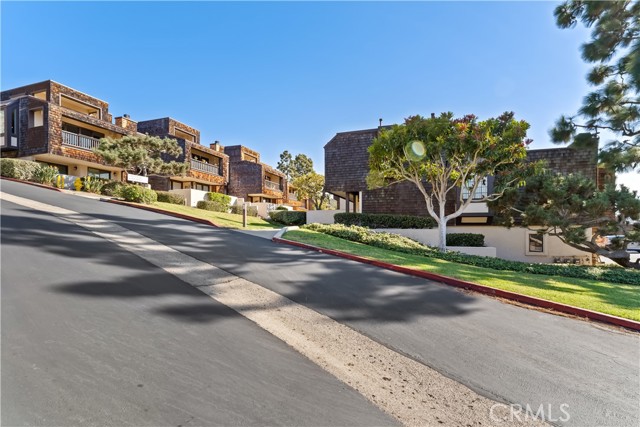 Detail Gallery Image 3 of 33 For 13098 Caminito Del Rocio, Del Mar,  CA 92014 - 2 Beds | 2 Baths