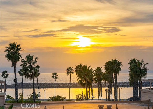 Detail Gallery Image 17 of 18 For 630 the Village #214,  Redondo Beach,  CA 90277 - 1 Beds | 1 Baths