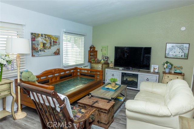 Detail Gallery Image 17 of 35 For 14000 El Evado Rd #99,  Victorville,  CA 92392 - 3 Beds | 2 Baths