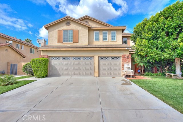 7415 Excelsior Dr, Eastvale, CA 92880