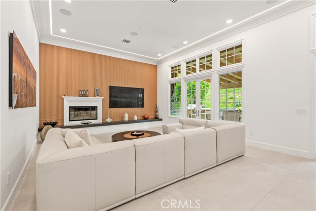 25410 PRADO DE LAS BELLOTAS, Calabasas CA: https://media.crmls.org/medias/085042c9-f177-4b0f-bb93-7db6d1af0d89.jpg