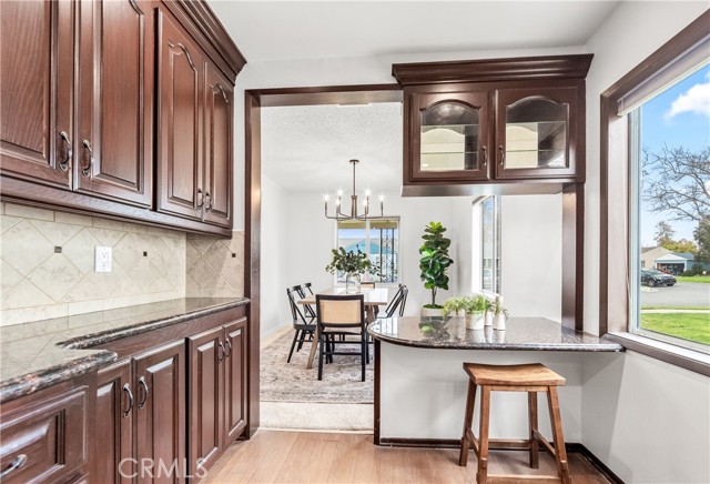 Detail Gallery Image 8 of 34 For 4930 Mamie, Lakewood,  CA 90713 - 3 Beds | 2 Baths