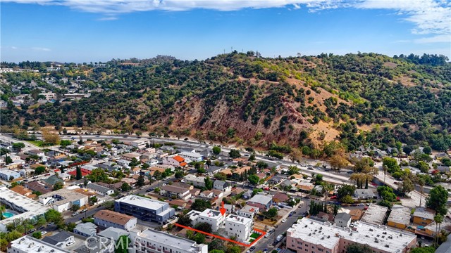 Front Image Thumbnail for CROC26066540