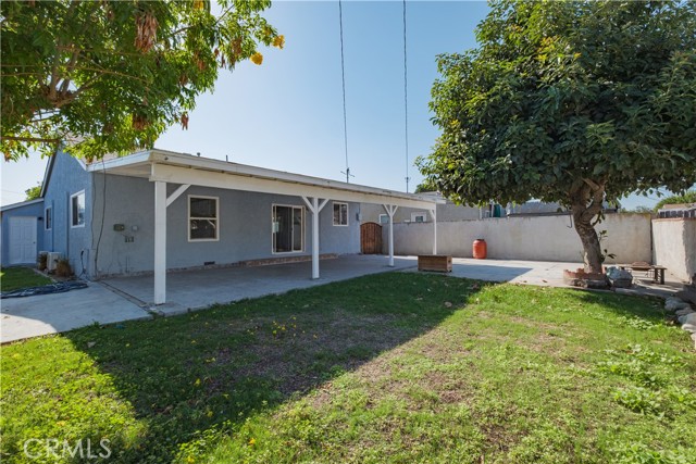 12019 Busiris Ave, Norwalk CA: https://media.crmls.org/medias/0851f13e-1397-42b8-ac30-282ecea6d084.jpg