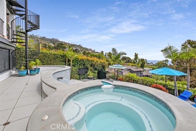 Detail Gallery Image 44 of 53 For 750 Rembrandt Dr, Laguna Beach,  CA 92651 - 3 Beds | 3/1 Baths