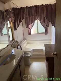 5937 Grove Street, Lucerne CA: https://media.crmls.org/medias/08533407-05f1-4bde-a96b-d0791fc79c66.jpg