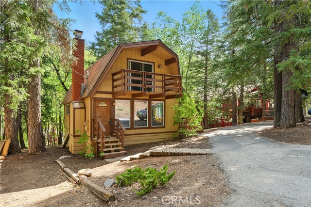 Detail Gallery Image 3 of 45 For 43344 Deer Canyon Rd, Big Bear Lake,  CA 92315 - 3 Beds | 1 Baths