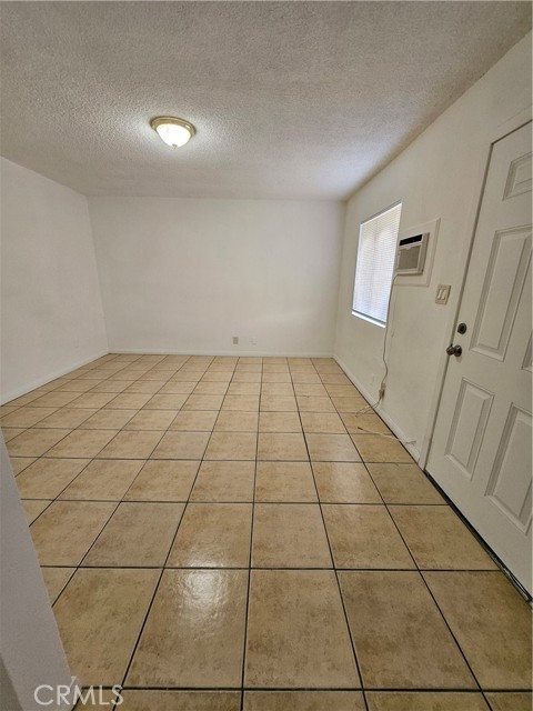 Detail Gallery Image 7 of 17 For 188 E 11th St, San Bernardino,  CA 92410 - 1 Beds | 1 Baths