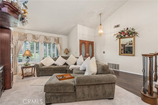 Detail Gallery Image 9 of 68 For 2252 Verbena Ave, Upland,  CA 91784 - 4 Beds | 2/1 Baths