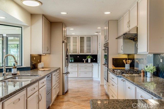 Detail Gallery Image 18 of 62 For 12405 Santa Ana, Atascadero,  CA 93422 - 4 Beds | 3/1 Baths