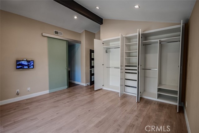 Detail Gallery Image 16 of 40 For 10831 Roycroft St #18,  Sun Valley,  CA 91352 - 3 Beds | 2/1 Baths