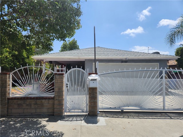 MLS# DW23079759