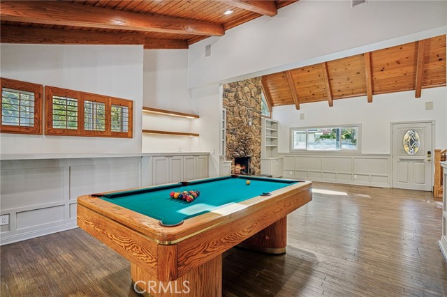 Detail Gallery Image 7 of 72 For 995 Tirol Ln, Lake Arrowhead,  CA 92352 - 4 Beds | 6 Baths