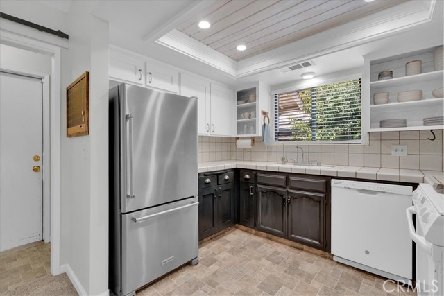 801 Vine St, Exeter CA: https://media.crmls.org/medias/0856b53e-5ea7-4447-8f7b-51a1db12e9bc.jpg