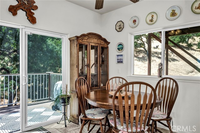 4445 Eucalyptus Avenue, Lakeport CA: https://media.crmls.org/medias/0856ff0f-7d9e-467e-bf49-9a432a4d443c.jpg