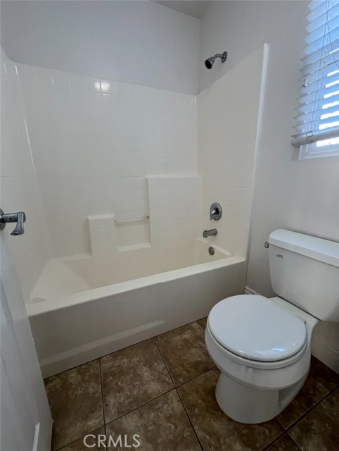 Detail Gallery Image 6 of 10 For 38 Sonata, Irvine,  CA 92618 - 2 Beds | 2/1 Baths