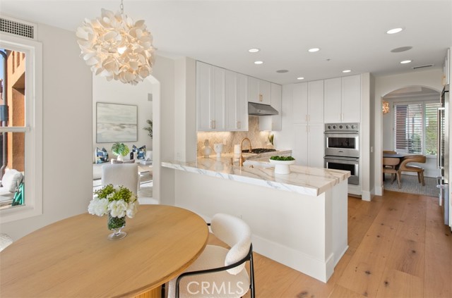 7 Suprema Drive, Newport Coast CA: https://media.crmls.org/medias/0857a426-e0f0-425a-bdd5-e4c3142ccd22.jpg