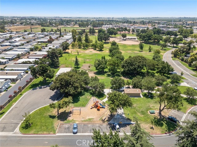 Detail Gallery Image 49 of 59 For 2240 Golden Oak Ln #81,  Merced,  CA 95341 - 3 Beds | 2 Baths