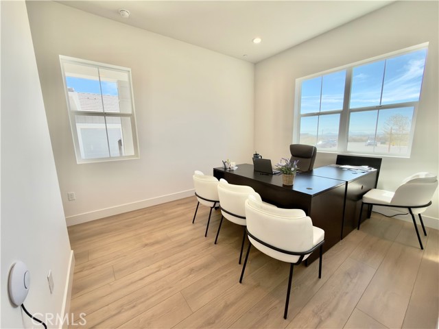 7051 Hurley Court, San Bernardino CA: https://media.crmls.org/medias/08582013-da38-41a4-a0e4-9cdce333f2bc.jpg