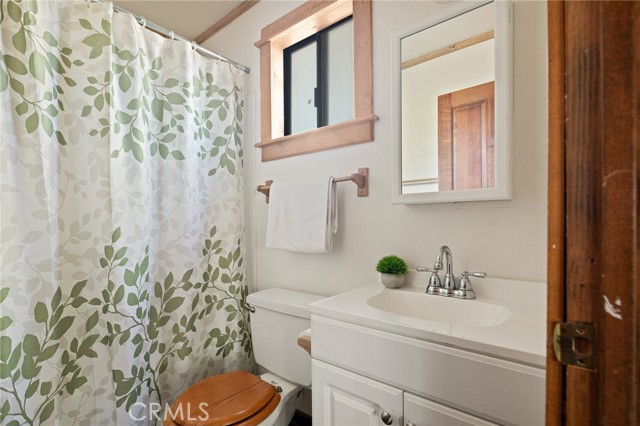 33133 Ridge Road, Arrowbear CA: https://media.crmls.org/medias/08585b07-1a58-428f-8d4e-0f75d32279e3.jpg