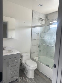 Detail Gallery Image 25 of 31 For 6506 N. White Oak Ave, Van Nuys,  CA 91406 - 3 Beds | 2/1 Baths