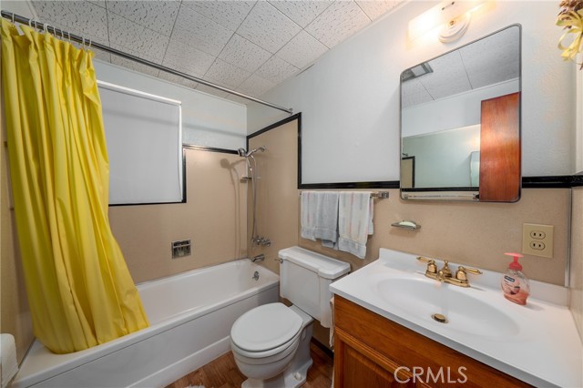 6828 Frontage Road, Lucerne CA: https://media.crmls.org/medias/08586f5e-1cd5-4a1e-a90e-19a2f9e949fd.jpg