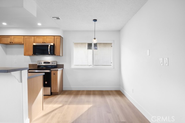Detail Gallery Image 5 of 32 For 18103 Camino Bello #4,  Rowland Heights,  CA 91748 - 2 Beds | 1 Baths