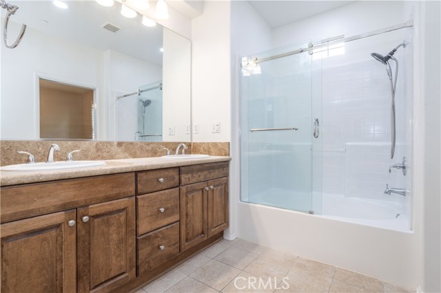 Detail Gallery Image 14 of 38 For 20424 Paseo Azul, Porter Ranch,  CA 91326 - 2 Beds | 2/1 Baths